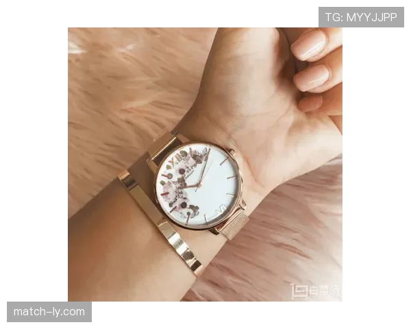 仲满手腕上的表能买我三个月菜钱，我瞬间没话了